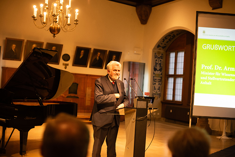 Grußwort von Prof. Dr. Armin Willingmann, Minister für Wissenschaft, Energie, Klimaschutz und Umwelt und Stellvertretender Ministerpräsident des Landes Sachsen-Anhalt, Foto: Dirk Brzoska