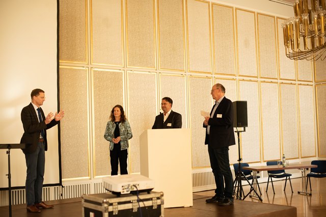 Panel „Musik und Bildung“ in der Oper Leipzig. V. l. n. r.: Prof. Thomas Lennartz, Prof. Dr. Andrea Welte, Tobias Wolff, Prof. Dr. Marcus Hasselhorn. Foto: Dirk Brzoska