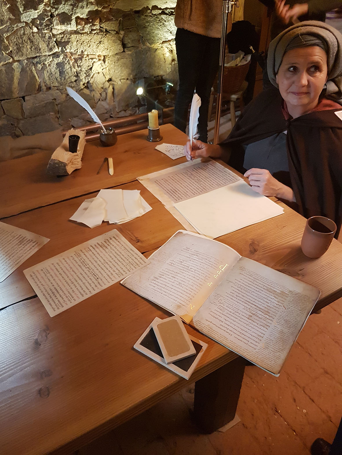 Schreibszene, Dr. Aletta Leipold, Bild: SAW