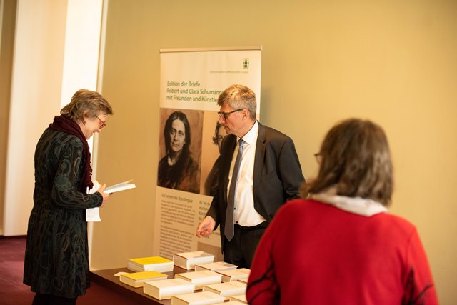 Stand des Projekts zum Schumann-Briefwechsel in der Oper Leipzig. Foto: Dirk Brzoska