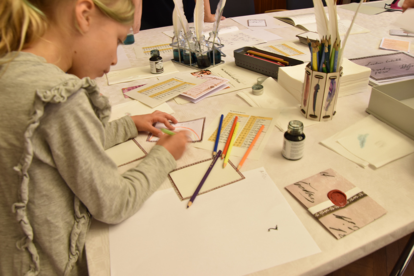 Ein Regenbogen entsteht.