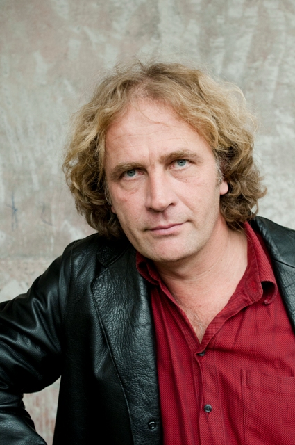 Alex Capus; Foto: Peter-Andreas Hassiepen