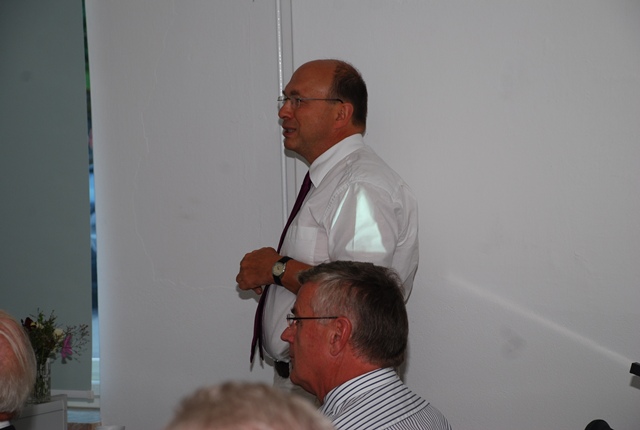 Forschung für eine integrale und nachhaltige Bewirtschaftung der Land- und Wasserressourcen im Erzgebirge, Tagung in der Ökologischen Station Neunzehnhain/Erzgebirge am 4. September 2012, Prof. Karl-Heinz Feger, Foto: Lutz Zerling