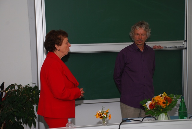 Forschung für eine integrale und nachhaltige Bewirtschaftung der Land- und Wasserressourcen im Erzgebirge, Tagung in der Ökologischen Station Neunzehnhain/Erzgebirge am 4. September 2012, Prof. Isolde Röske, Dr. Karsten Grunewald, Foto: Lutz Zerling