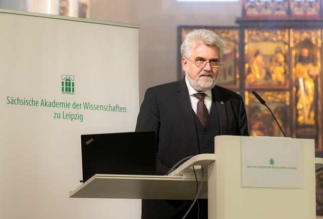 Öffentliche Festsitzung, Grußwort des Ministers für Wissenschaft, Energie, Klimaschutz und Umwelt des Landes Sachsen-Anhalt Prof. Dr. Armin Willingann, Foto: Swen Reichhold