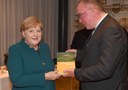 Bundeskanzlerin Angela Merkel lobt Band zur Fränkischen Schweiz