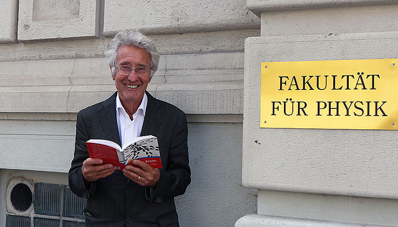 Publikation zu Zufallsbewegungen ist Buchtipp des Monats an der Universität Wien