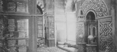 Manuscript cabinet in a library, Damascus 19th century. © Max Freiherr von Oppenheim Foundation / House Archive Bankhaus Oppenheim, Cologne