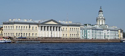 Ehemalige Kaiserliche Akademie der Wissenschaften zu St. Petersburg und Kunstkammer, Foto: Elena Roussanova